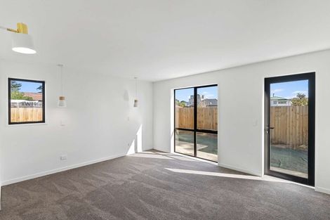 Photo of property in 85b Marine Parade, North New Brighton, Christchurch, 8083