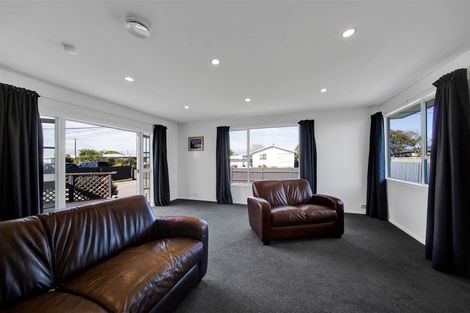Photo of property in 3 Murray Avenue, Hawera, 4610
