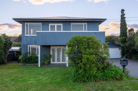 Photo of property in 14 Le Quesne Road, Bay View, Napier, 4104
