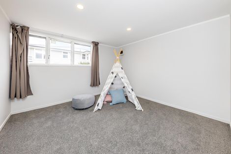 Photo of property in 21 Gilbert Road, Otara, Auckland, 2023