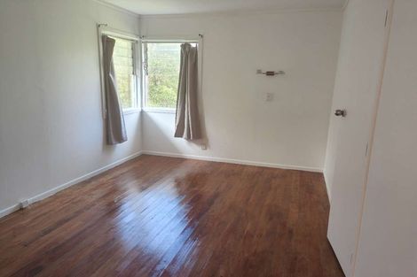 Photo of property in 182 Hutchinson Avenue, New Lynn, Auckland, 0600