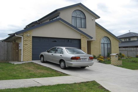 Photo of property in 37 Peninsula Road, Mangere, Auckland, 2022