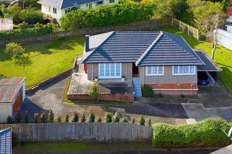 Photo of property in 25 Essex Street, Te Atatu South, Auckland, 0610
