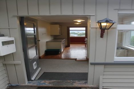 Photo of property in 142 Washington Avenue, Brooklyn, Wellington, 6021