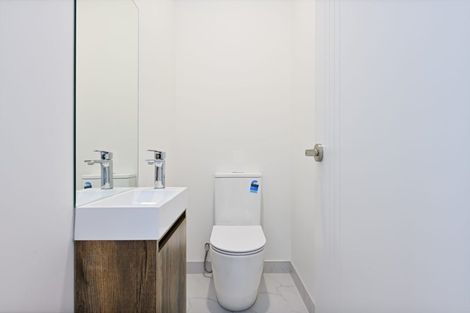 Photo of property in 1/42 Woodside Road, Massey, Auckland, 0614