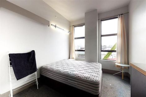 Photo of property in Urbane Apartments, 14/29 Webb Street, Mount Cook, Wellington, 6011