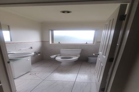 Photo of property in 48 Monte Cassino Place, Birkdale, Auckland, 0626