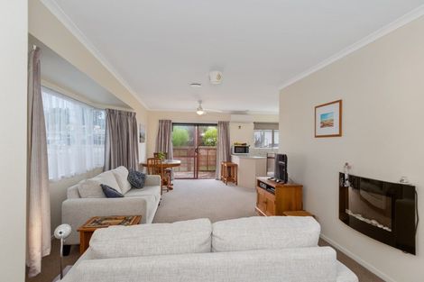 Photo of property in 122unit Kenny Street, Waihi, 3610