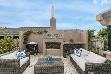 Photo of property in 14 Washington Place, Havelock North, 4130
