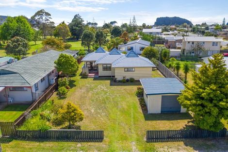 Photo of property in 152 Kiwi Road, Whangamata, 3620