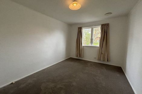 Photo of property in 2/10 William Bond Street, Stanley Point, Auckland, 0624