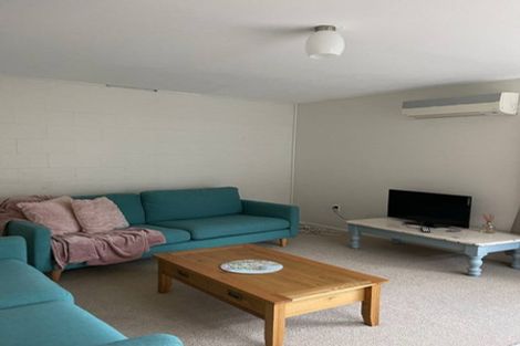 Photo of property in 67 Nortons Road, Avonhead, Christchurch, 8042