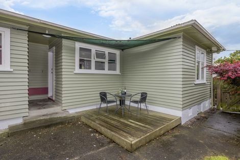 Photo of property in 10 Gardener Street, Levin, 5510