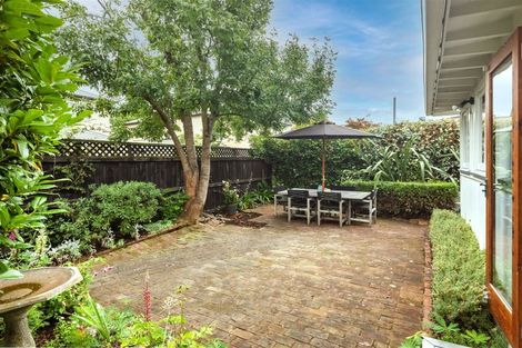 Photo of property in 45 Eversleigh Street, St Albans, Christchurch, 8014