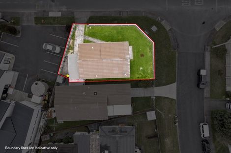 Photo of property in 3 Centreway Road, Orewa, 0931