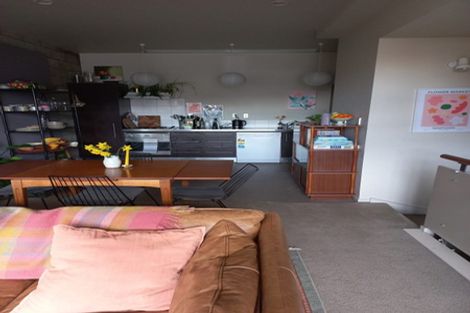 Photo of property in Mondrian Townhouses, 2/24 Hanson Street, Mount Cook, Wellington, 6021