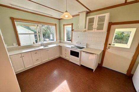 Photo of property in 26 Queen Street, Cambridge, 3434