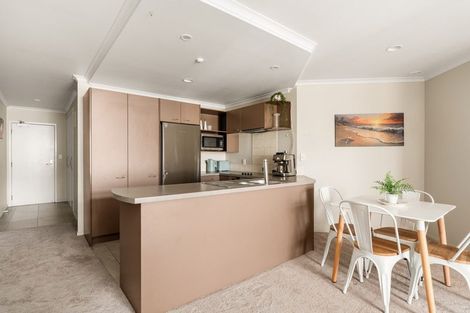 Photo of property in 25/281 Maunganui Road, Mount Maunganui, 3116