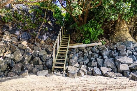 Photo of property in 7a Torkar Road, Clarks Beach, 2122