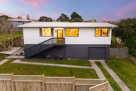 Photo of property in 3 Stipulate Place, Ascot Park, Porirua, 5024
