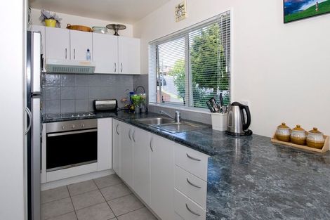 Photo of property in 37 Nevada Avenue, Pakuranga Heights, Auckland, 2010