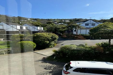 Photo of property in 75u3 Delhi Crescent, Khandallah, Wellington, 6035