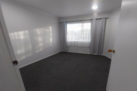 Photo of property in 1 Limousin Place, Grandview Heights, Hamilton, 3200