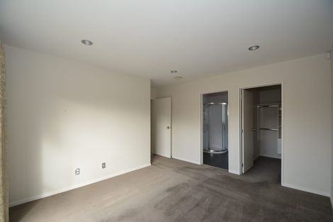 Photo of property in 5a Graham Avenue, Te Atatu Peninsula, Auckland, 0610