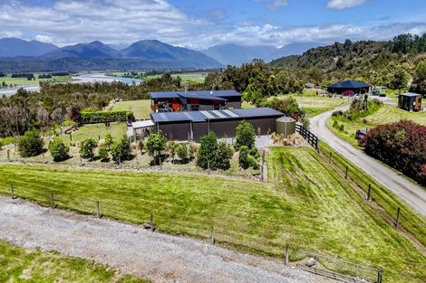Photo of property in 301a Woodstock-rimu Road, Ruatapu, Hokitika, 7883