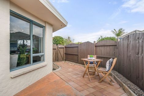 Photo of property in 701 Gloucester Road, Papamoa Beach, Papamoa, 3118