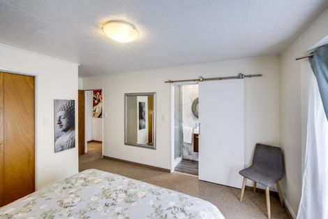 Photo of property in 54 Allens Lane, Clive, 4102