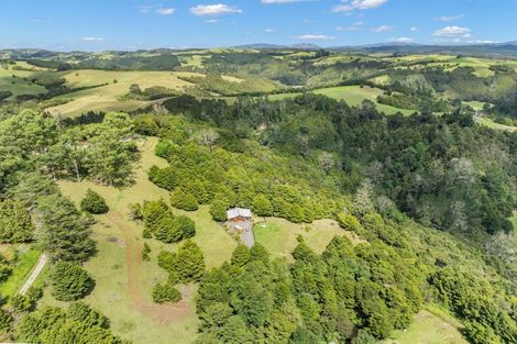 Photo of property in 99 Cookson Road, Kawakawa, 0282