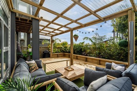 Photo of property in 5 Lockheed Street, Hobsonville, Auckland, 0618