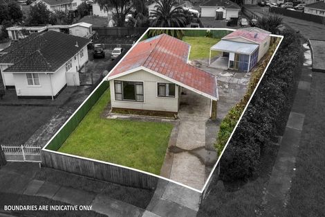 Photo of property in 48 Convair Crescent, Mangere, Auckland, 2022