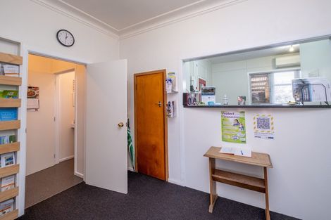 Photo of property in 379 Broadway, Stratford, 4332