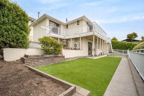 Photo of property in 9 Muritai Terrace, Mount Pleasant, Christchurch, 8081