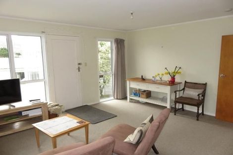 Photo of property in 6a Downing Street, Crofton Downs, Wellington, 6035