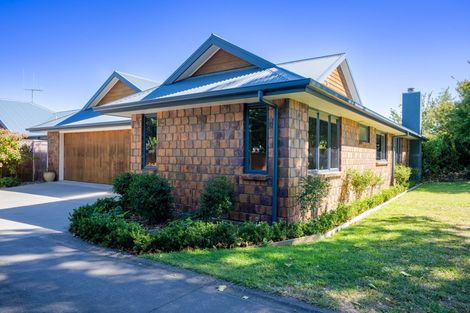 Photo of property in 44 Hall Street, Cambridge, 3434