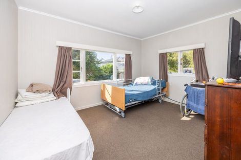 Photo of property in 15 Carey Street, Maeroa, Hamilton, 3200