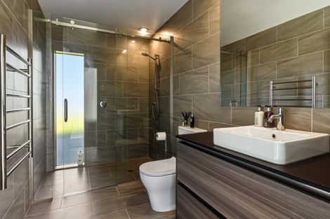 Photo of property in 122 Hitiri Road, Kinloch, Taupo, 3377
