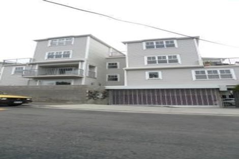 Photo of property in 8e Finlay Terrace, Mount Cook, Wellington, 6021