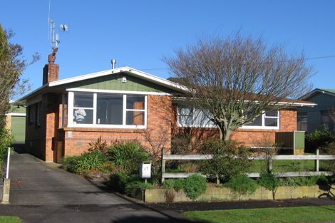 Photo of property in 17 Hamblyn Crescent, Nawton, Hamilton, 3200
