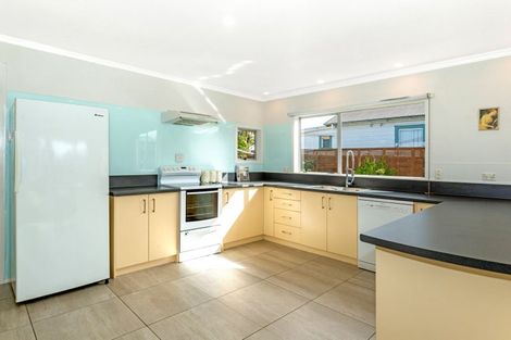 Photo of property in 297 Kahutia Street, Gisborne, 4010