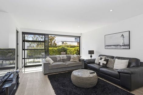 Photo of property in 138c Holly Road, St Albans, Christchurch, 8014