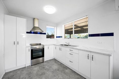 Photo of property in 15a Sandalwood Drive, Dinsdale, Hamilton, 3204