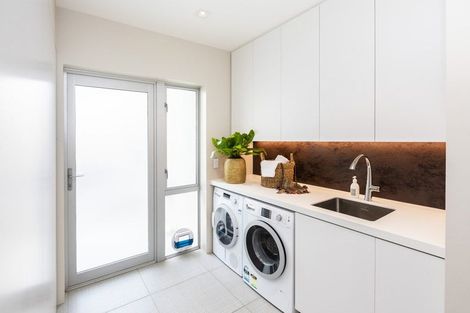 Photo of property in 50 Longhurst Terrace, Cashmere, Christchurch, 8022