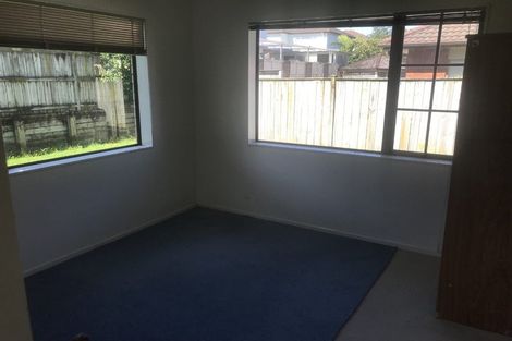 Photo of property in 12 Glanmire Place, Flat Bush, Auckland, 2016
