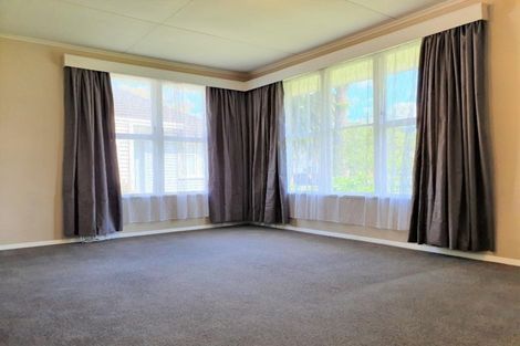 Photo of property in 12 Ngata Grove, Trentham, Upper Hutt, 5018
