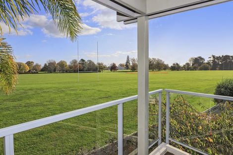 Photo of property in 1/19 Havelock Road, Havelock North, 4130
