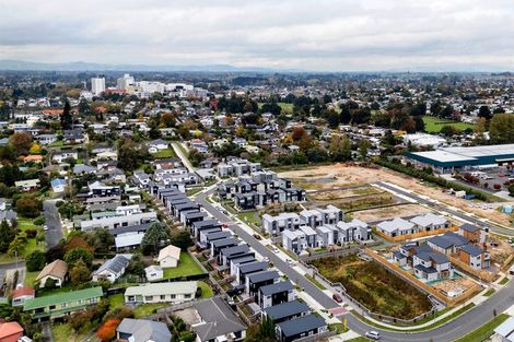 Photo of property in 5 Victor Way, Hamilton Lake, Hamilton, 3204